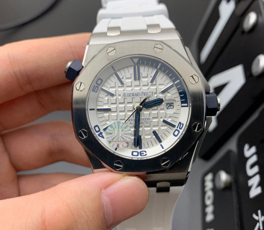 Audemars Piguet Offshore Diver 15710ST.OO.A051CA.01 White Dial