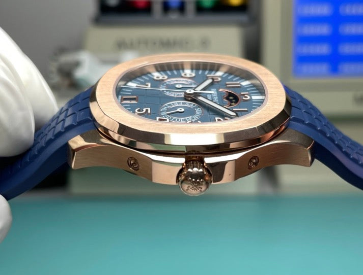 Patek Philippe Aquanaut 5261R Blue