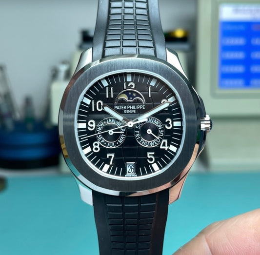Patek Philippe Aquanaut 5261R Black