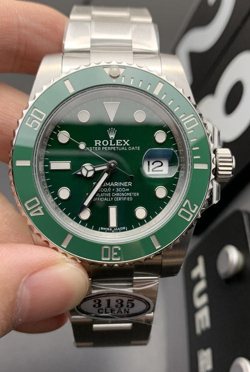 Rolex Submariner Date "Hulk"